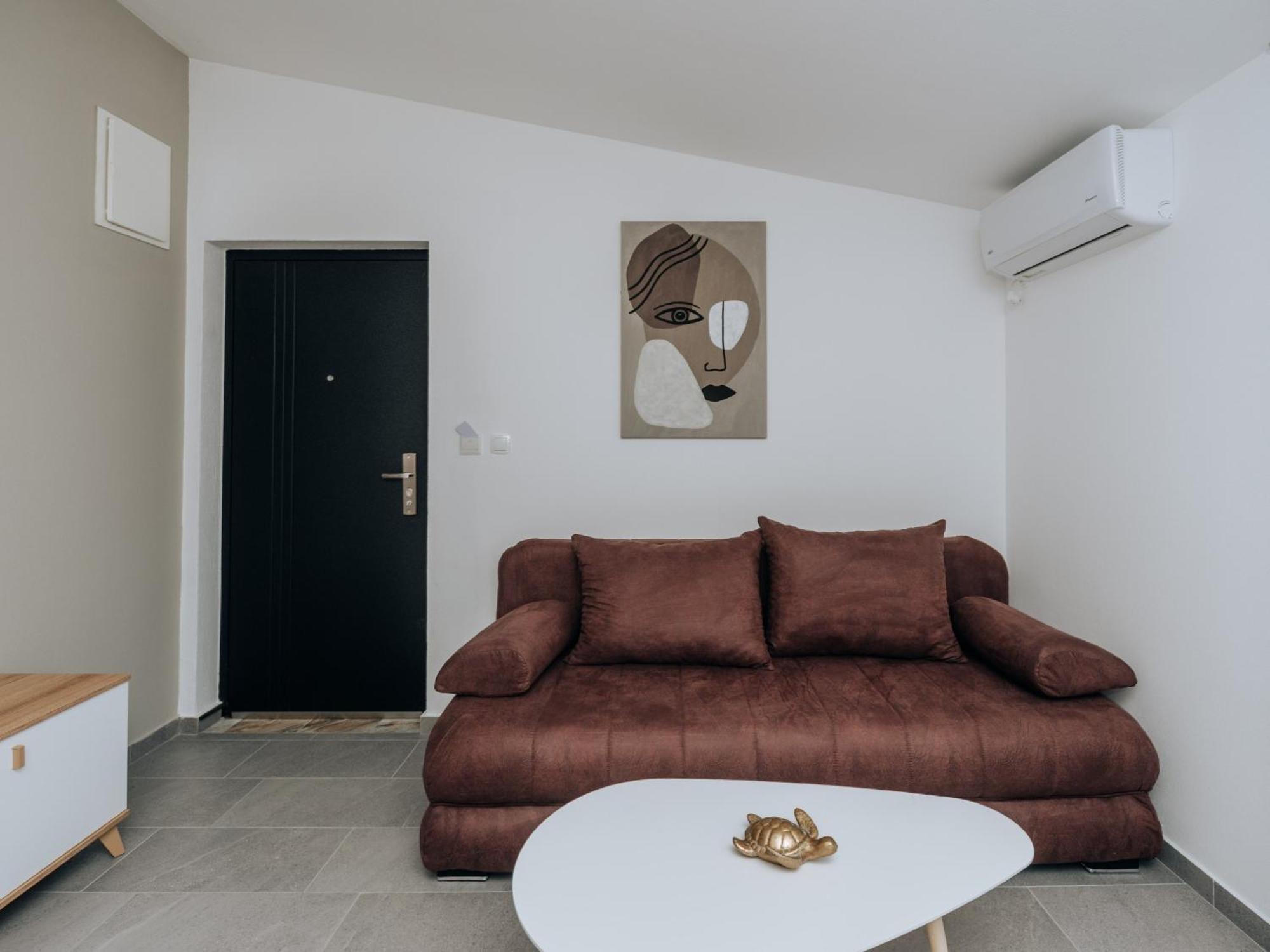 Apartments Milivojevic 巴尔 外观 照片