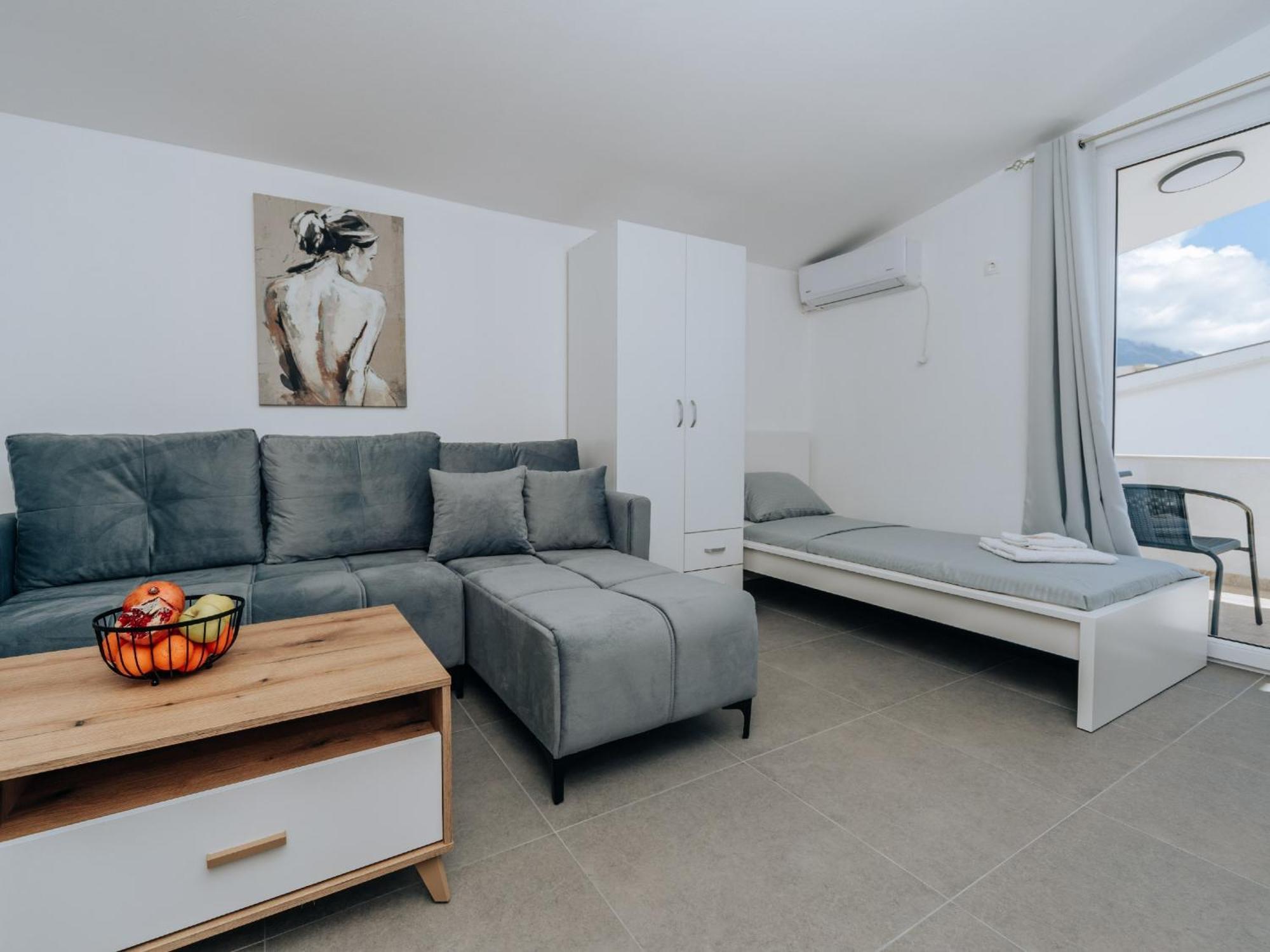 Apartments Milivojevic 巴尔 外观 照片