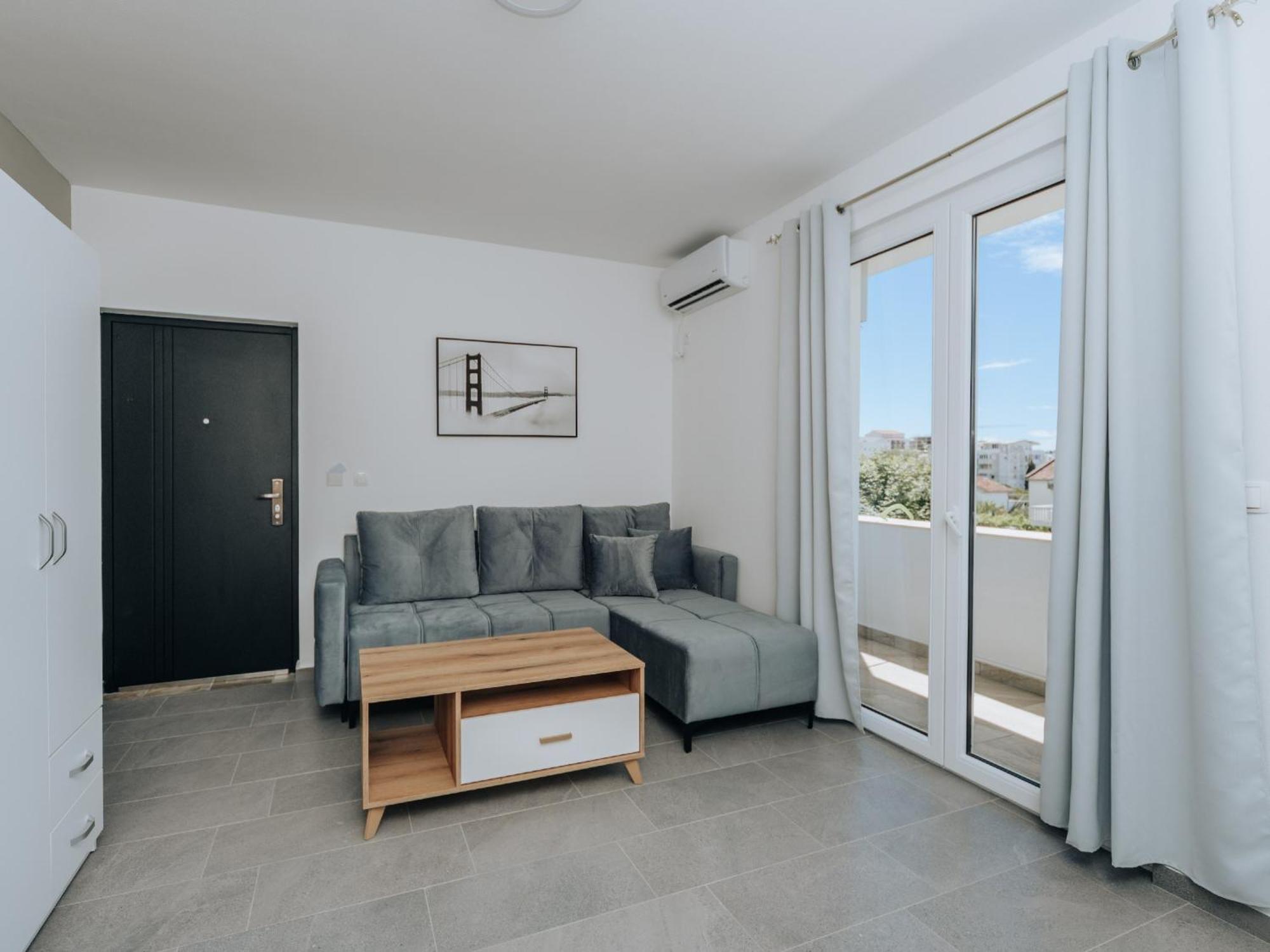 Apartments Milivojevic 巴尔 外观 照片