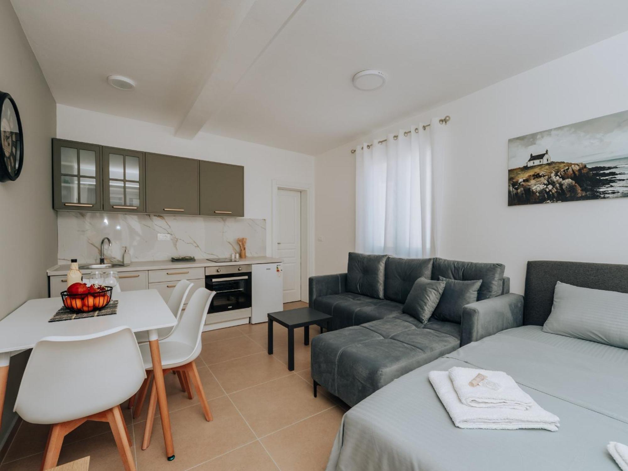 Apartments Milivojevic 巴尔 外观 照片