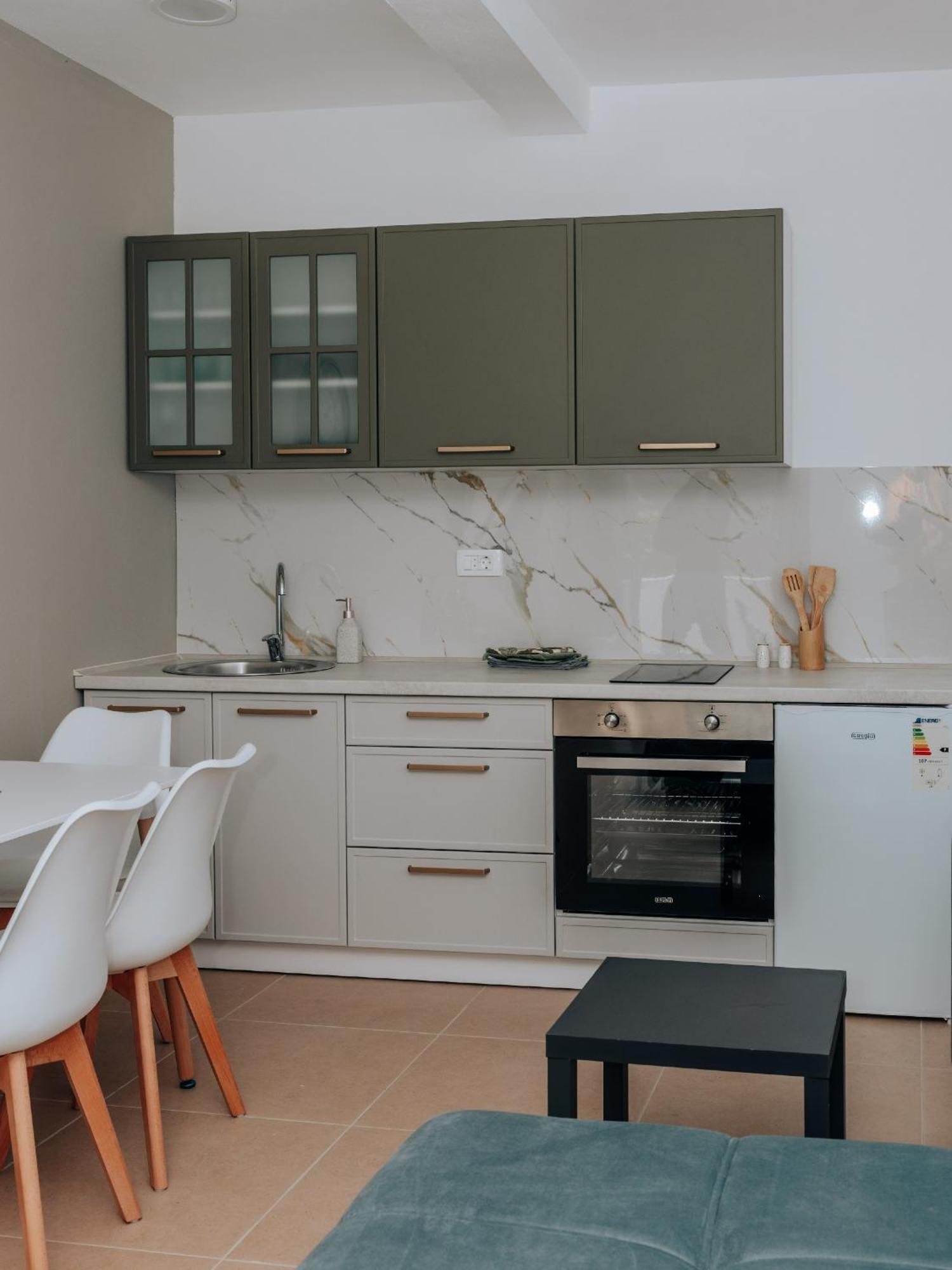 Apartments Milivojevic 巴尔 外观 照片