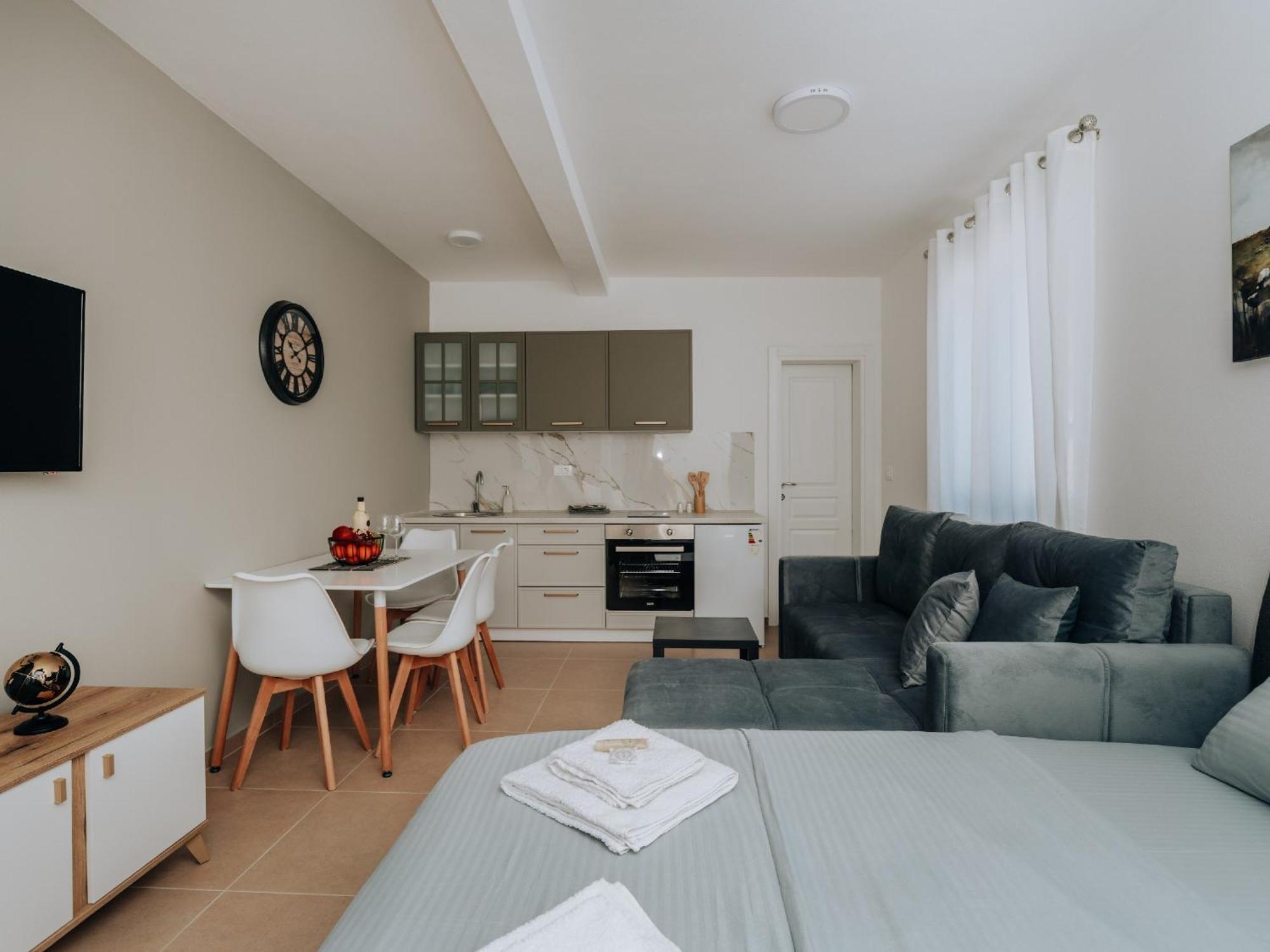 Apartments Milivojevic 巴尔 外观 照片