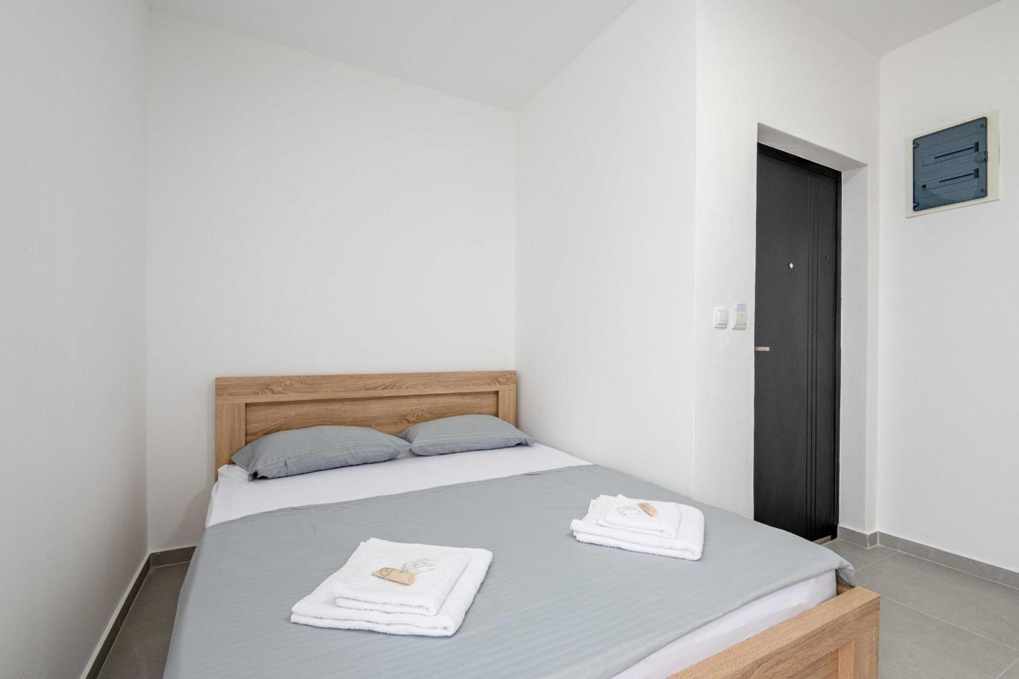Apartments Milivojevic 巴尔 外观 照片